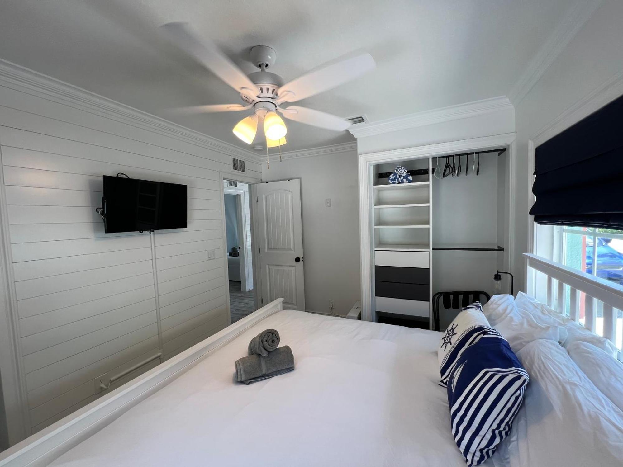 Hotel Blue Waters Treasure Island Habitación foto